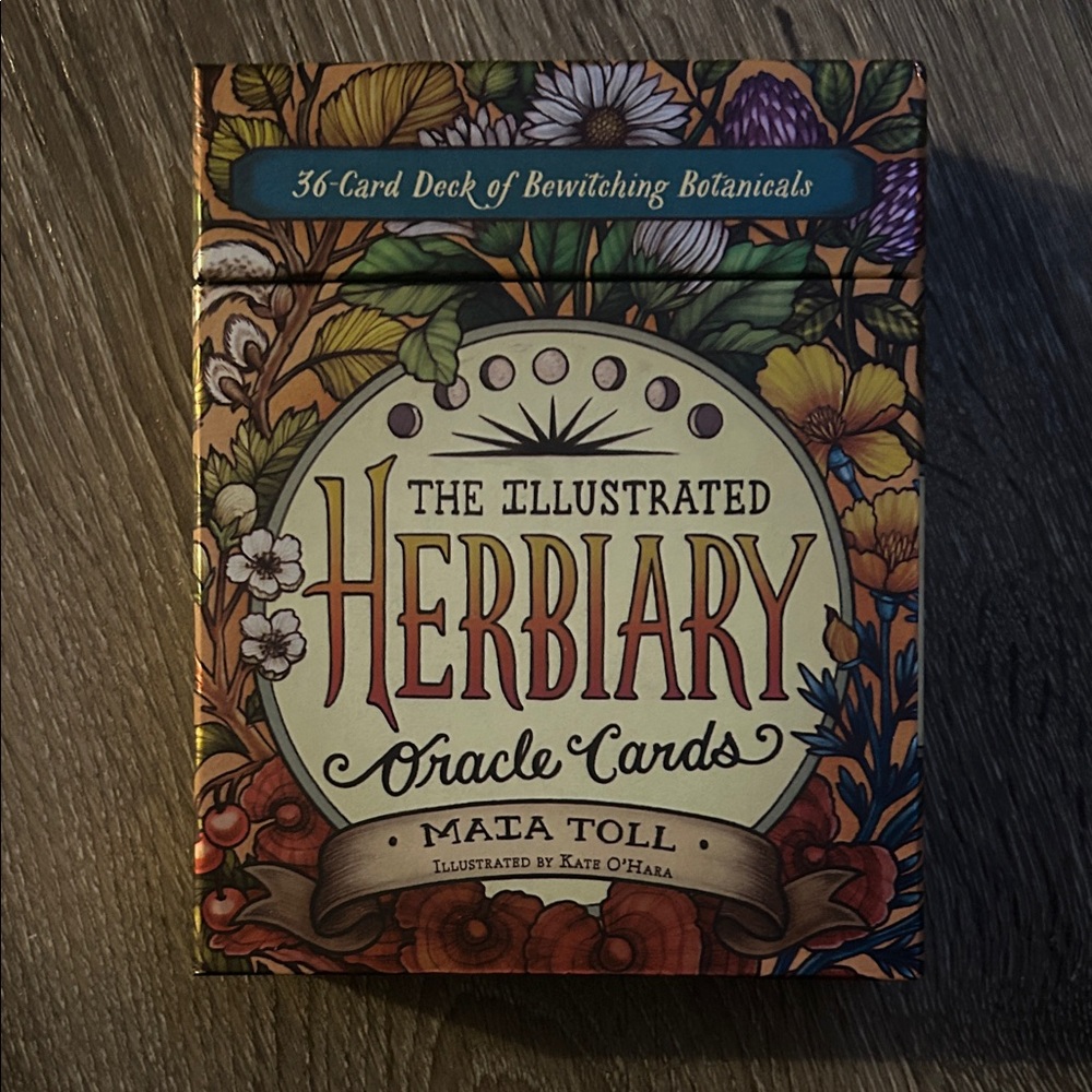 The Illustrated Herbiary Oracle Cards